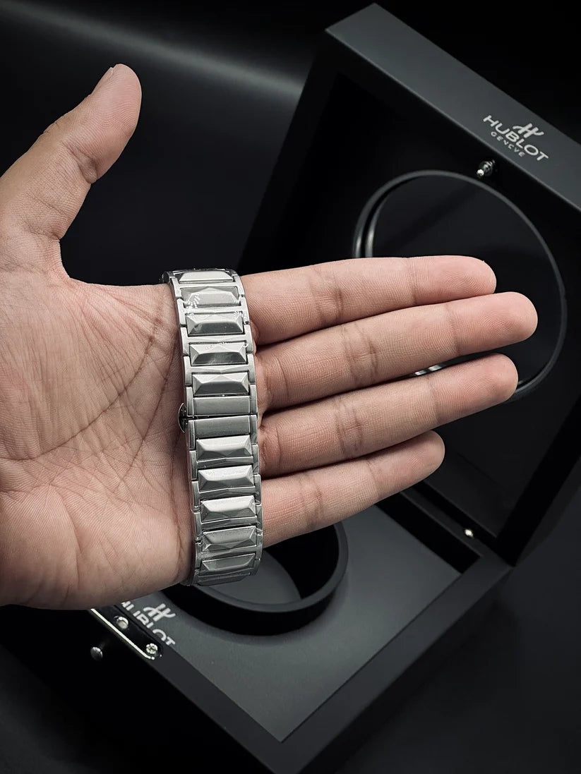 HUBLOT DIAMOND CUT  | BLACK DIAL | MASTER CLONE